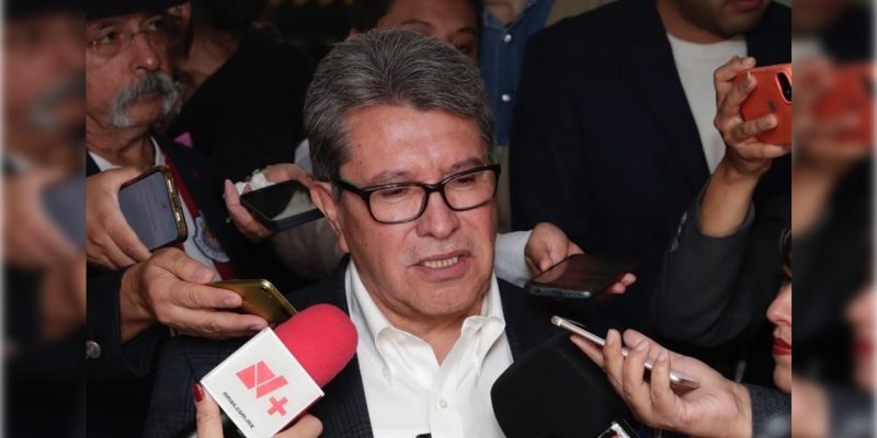 La Comisión Bicamaral para la evaluación y seguimiento de la Fuerza Armada permanente en tareas de seguridad pública, que preside el senador Ricardo Monreal, aprobó los indicadores a los que se refiere el artículo Quinto Transitorio de la Constitución Política, para analizar y dictaminar el informe semestral que remita el Ejecutivo federal sobre el uso de la Fuerza Armada Permanente en tareas de seguridad pública.