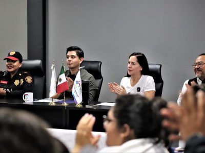 La alcaldesa Lía Limón encabezó este viernes la acción “Alcalde por un Día”, con jóvenes de diferentes demarcaciones de la Ciudad de México, esto en el marco del Festival de Juventudes Aliadas que culmina el próximo 31 de agosto.