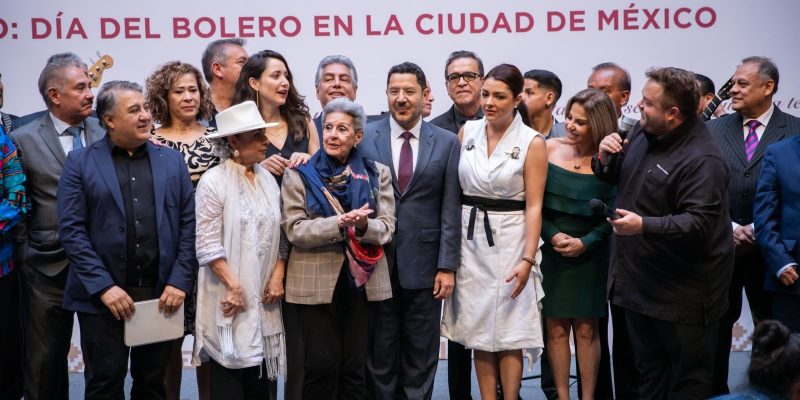 El Gobierno capitalino decretó que el 25 de agosto como “Día del Bolero en la Ciudad de México”, a través de un Decreto publicado en la Gaceta Oficial, el cual establece que la Secretaría de Cultura local, así como las Alcaldías, diseñarán actividades año con año para su celebración. Con este acto la CDMX se convierte en un escenario receptor de la cultura universal e impulsa la difusión de expresiones artísticas de las y los mexicanos.