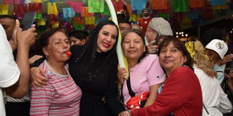 Lo que se ha venido sospechando desde hace varias semanas hoy empieza a confirmarse: la alcaldesa de la Alcaldía Cuauhtémoc Sandra Cuevas amenazó con reventar al Frente Amplo por México (PAN, PRI y PRD), si no le dan oportunidad de participar en el proceso de selección del abanderado a la Jefatura de Gobierno de la capital del país. FOTO: X / Sandra Cuevas