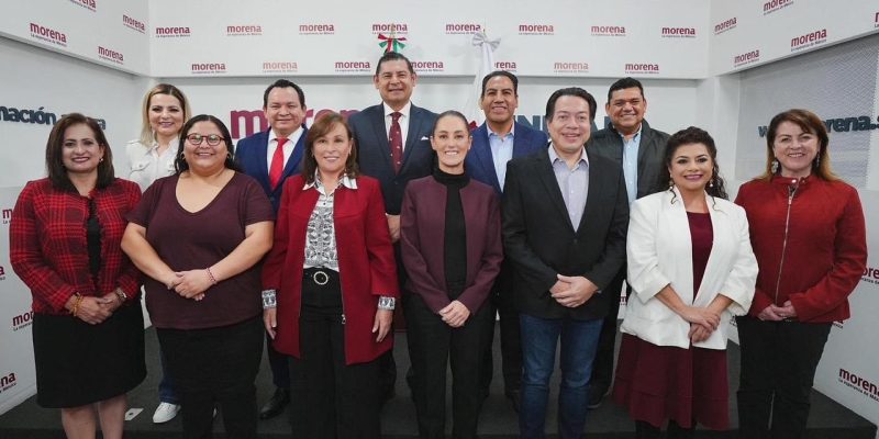 Clara Brugada se reunió este miércoles con la virtual candidata presidencial de su partido, Claudia Sheinbaum, junto con los otros coordinadores para la defensa de la transformas en las ocho entidades federativas en que se renovarán gubernaturas. FOTO: X / Brugada