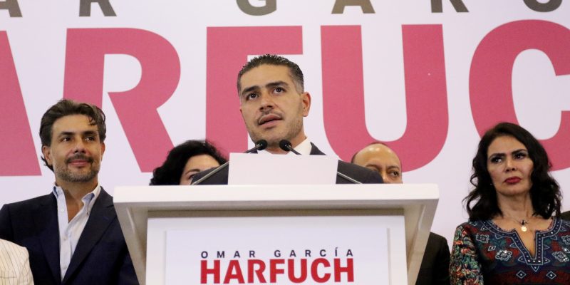 “Todas las semanas yo tenía reuniones con vecinas y vecinos de las 16 alcaldías, obviamente en distintos momentos, y eso nos permitió tener un pulso mucho más sensible”, dijo Harfuch. FOTO: Campaña Harfuch