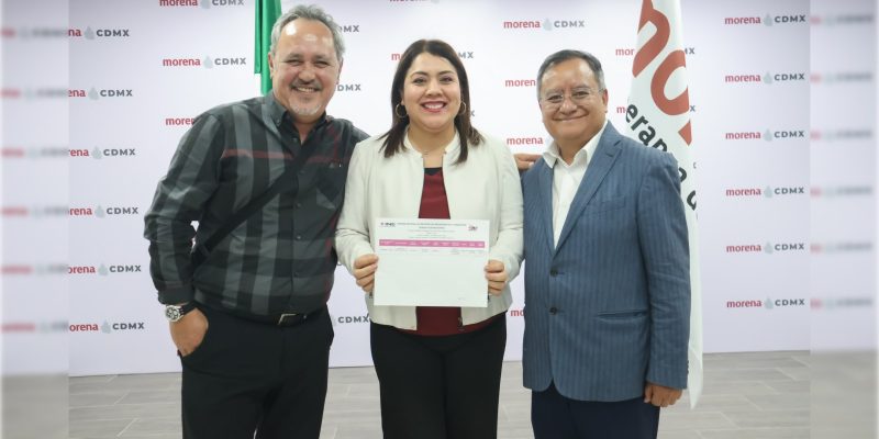 La actual alcaldesa de Tláhuac, Berenice Hernández Calderón, formalizó su registro como candidata del partido Movimiento de Regeneración Nacional para contender de nueva cuenta por el cargo en el proceso electoral del próximo domingo 2 de junio de 2024.