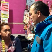 Carlos Orvañanos se unió hoy al reclamo social y enérgico de las y los vecinos de Cuajimalpa que son acosados por las brigadas de la Alcaldía y del gobierno central, para votar a favor de la 4T este 2 de junio. FOTO: Especial