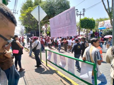 El candidato de Morena a la Alcaldía La Magdalena Contreras, Fernando Mercado trae una racha en que todo le sale mal. Este lunes, de nueva cuenta, le falló a sus candidatas Clara Brugada y Claudia Sheinbaum. FOTO: Especial