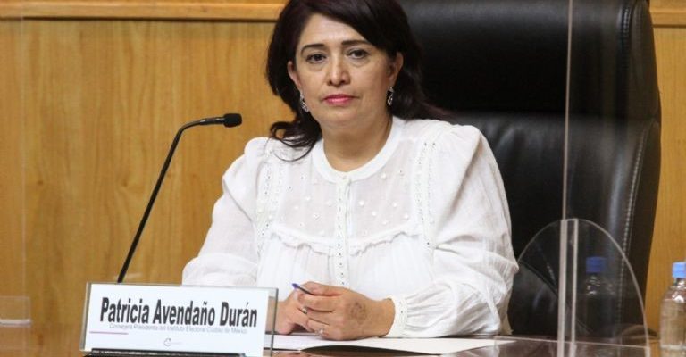 Indigna en IECM sumisión de su presidenta al GCDMX