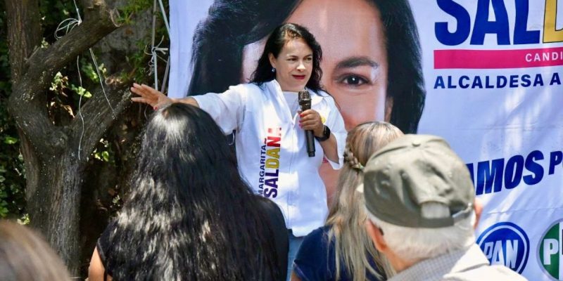 Margarita Saldaña Hernández, candidata a la reelección por Azcapotzalco, de la alianza Va x la Ciudad de México, pidió a Morena dejar que el próximo domingo 2 de junio se lleve a cabo una elección limpia, en paz y sobre todo en libertad. FOTO: Especial