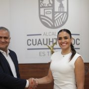 En las instalaciones de la Alcaldía Cuauhtémoc, a invitación del alcalde Raúl Ortega, se reunió con la alcaldesa electa, Alessandra Rojo de la Vega, para iniciar simbólicamente la transición. FOTO: Especial