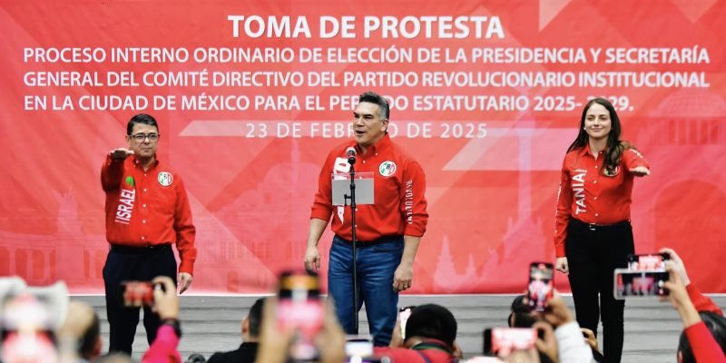 El secretario de Gobierno capitalino, César Cravioto, confirmó ayer la presencia del PRI en los bloqueos a 11 cruces importantes de la Ciudad de México este miércoles. FOTO: Facebook PRI