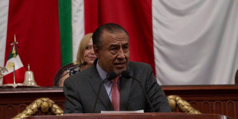 En su discurso por la conmemoración de los 700 años de la fundación de “México-Tenochtitlan”, el diputado Pablo Trejo destacó la enorme capacidad de resiliencia y unidad que en estos siete siglos han tenido los habitantes de la capital del país. FOTO: Especial