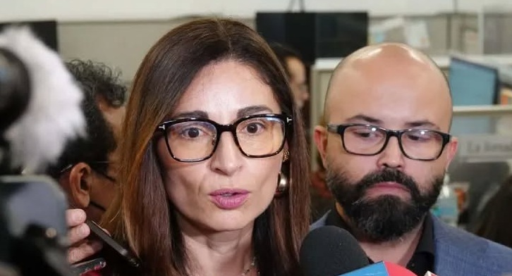 Es evidente que Ballesteros no tiene agenda política federal y por eso pretende colgarse de un movimiento ciudadano legítimo, para capitalizar políticamente su ambición de ser candidata a la Alcaldía Benito Juárez, sin que en realidad le interese la gente.