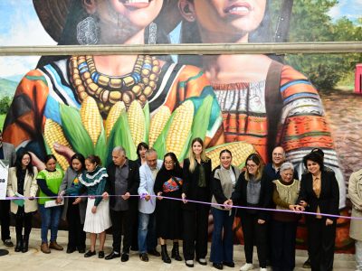 Personas legisladoras del Congreso de la Ciudad de México inauguraron los Murales en Conmemoración de Mujeres Mexicanas, en las instalaciones del órgano legislativo local, obra que se divide en tres murales, abiertos a todo el público.