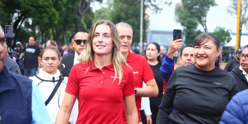 La cancha del Deportivo Reynosa fue transformada en un espacio seguro, accesible y de calidad, diseñado para promover el deporte, la educación y el desarrollo integral de la niñez y juventud en Azcapotzalco y zonas aledañas. FOTOS: Especial