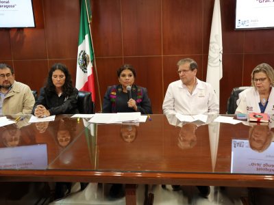 La Jefa de Gobierno de la Ciudad de México, Clara Brugada Molina, reafirmó su compromiso de brindar apoyo integral a las víctimas y familias afectadas por la explosión de una pipa de gas LP, ocurrida el pasado miércoles 10 de septiembre en el Puente de la Concordia, alcaldía Iztapalapa, hasta que la reparación integral del daño sea efectiva. FOTO: Especial