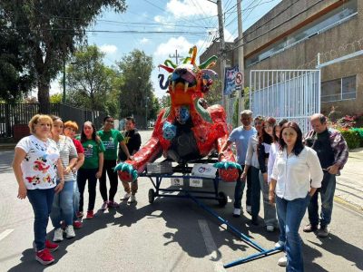 Alcaldía BJ promueve tradiciones mexicanas en desfile de alebrijes