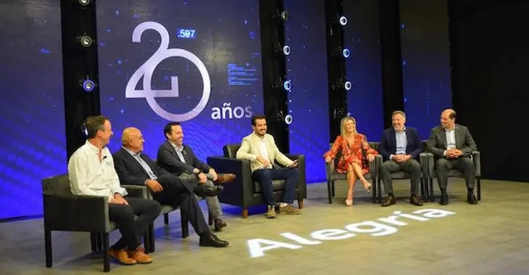 Las tasas de interés del crédito hipotecario en México registrarán una reducción paulatina en los próximos meses, lo que hará más accesible este tipo de financiamiento para un mayor número de familias, coincidieron este lunes directivos de distintos bancos del país durante la Convención Nacional de SOC Asesores Financieros. FOTO: Especial