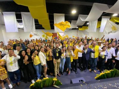 El bloque, llamado por algunos como el G8, dejó en claro este sábado que se deslinda de los partidos de derecha y de los dirigentes del pasado. FOTOS: Especial