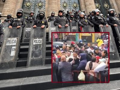 Furioso porque Morena decidió llamar a que volviera Gerardo González García, diputado propietario, su suplente Víctor Hugo Lobo Rodríguez secuestró este miércoles el Congreso de la Ciudad de México. FOTO: Especial