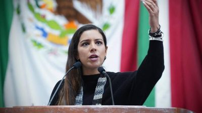 “Exigimos se realice una investigación seria e imparcial para dar con los responsables. Es inadmisible que con violencia se intente detener la aplicación de la ley”, aseveró Luisa Gutiérrez.