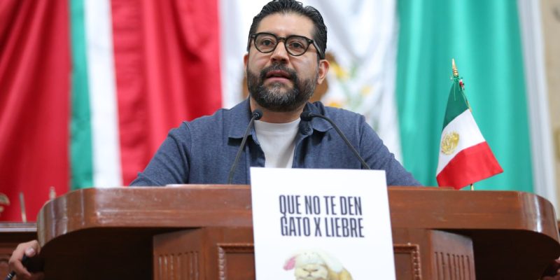 El coordinador de Movimiento Ciudadano, Royfid Torres dio tremenda exhibida al Gobierno, por el tema de la reforma laboral para reducir el número de horas laborables a la semana. FOTO: Especial