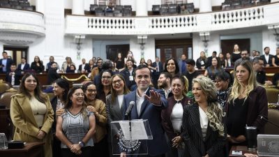 Jorge Armando Rocha demuestra tan poco interés en su responsabilidad como titular de la General del Canal del Congreso, que ni siquiera en días de sesión se aparece por el recinto legislativo, hecho evidente para cualquiera de los 66 diputados que votaron por su nombramiento. FOTO: Especial