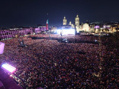 La artista latina más grande de todos los tiempos, Shakira, cerró en lo más alto su exitosa gira por México con Las Mujeres Ya No Lloran World Tour. Más de 400 mil fans se congregaron en el Zócalo de la Ciudad de México, la Alameda y el Monumento a la Revolución, para acompañar a la estrella colombiana durante una memorable cita que quedará registrada en la historia musical de la ciudad. FOTOS: Especial