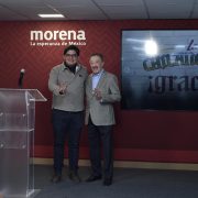 Con la novedad de que Morena… ¡sí tiene presidente en la Ciudad de México! Este domingo hizo su reaparición, después de casi dos meses, el que finge, perdón, funge oficialmente con ese cargo en la capital del país, Héctor Díaz Polanco. FOTOS: Especial