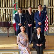 Estudiantes mexicanos llevan a Washington debate jurídico sobre tráfico de armas