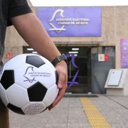 El INE incurrió en lo que podría ser una doble violación a la Ley, cuya actuación debería ser revisada de oficio por la Fiscalía Especializada Para la Atención de Delitos Electorales (FEPADE) y la Secretaría de Gobernación (SEGOB), que encabeza Rosa Icela Rodríguez.