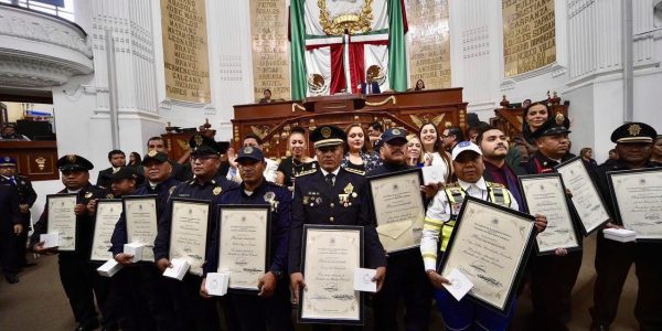 El Congreso de la Ciudad de México se erigirá este martes en magnánimo de condecoraciones, pues va a entregar 79 medallas al mérito, en distintas categorías. FOTO: Especial