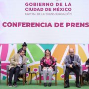 "Hoy damos un paso histórico para que habitar esta ciudad sea un derecho y no un privilegio. Esta reforma constitucional es un parteaguas en la larga lucha por el territorio y también por la conquista efectiva del derecho a la ciudad", destacó Brugada. FOTO: Especial