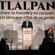 Con la destacada presencia de personalidades del ámbito político, judicial y empresarial de México y la capital, el diputado local Pedro Haces Lago presentó su libro "Tlalpan, entre la historia y mi corazón: un libro que nace de su gente", cuyo objetivo es fortalecer el arraigo, orgullo e identidad de quienes viven en la alcaldía. FOTOS: Especial