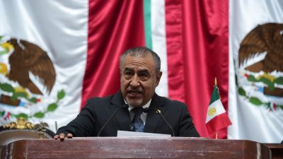 Pide Pablo Trejo protección ante emergencias a personal que maneja residuos. FOTO: Especial