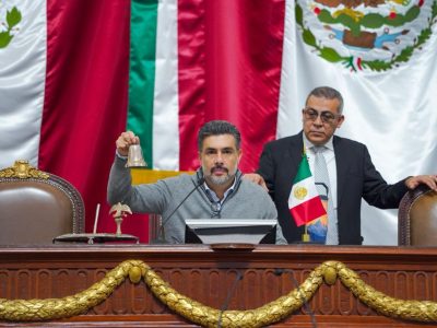 Si Morena quisiera ajustar cuentas con el PVEM, el marco legal del Congreso de la Ciudad de México les permitiría tumbar al diputado Jesús Sesma de la Presidencia de la Mesa Directiva. FOTO: Especial