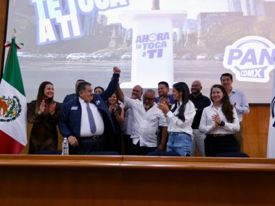 Alarcón dejó su militancia tricolor de 40 años molesto por el autoritarismo del presidente nacional, Alejandro (a) Alito Moreno, quien quiere imponer como candidata a la coordinadora de los diputados de su partido en el Congreso local, Tania Larios. FOTO: Especial