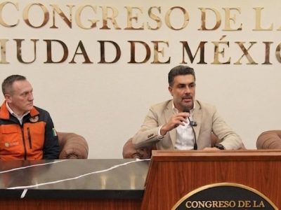 No sólo fue su idea, el verde Jesús Sesma también está apoyando. Desde la posición estratégica que ostenta como presidente del Congreso de la Ciudad de México está ayudando al director general del Metro, Adrián Rubalcava, a que se reúna con los grupos parlamentarios, supuestamente para beneficio de ese sistema de transporte. IMAGEN: Montaje con Gemini IA