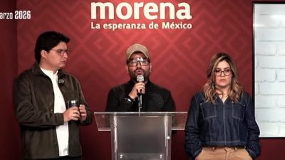 Resulta que Romo siempre se ocupa más de que le queden bonitas sus pancartas y cartulinas, de la estridencia y las frases majaderas, que de revisar de fondo lo que haya hecho mal o bien la administración de esa demarcación territorial, que no se resigna haber perdido en 2021. FOTOS: Especial